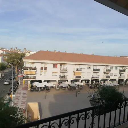 Habitaciones Torremolinos Δωμάτια σε οικογενειακή κατοικία