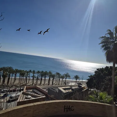 Habitaciones Torremolinos Δωμάτια σε οικογενειακή κατοικία *