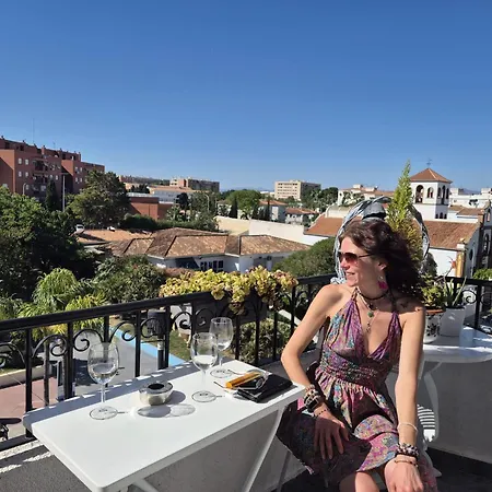 Δωμάτια σε οικογενειακή κατοικία Habitaciones Torremolinos *